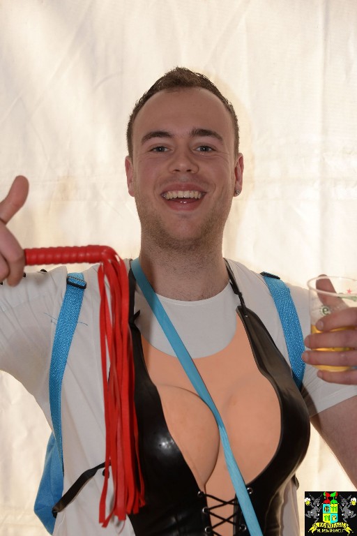 ../Images/Kroegentocht 207.jpg